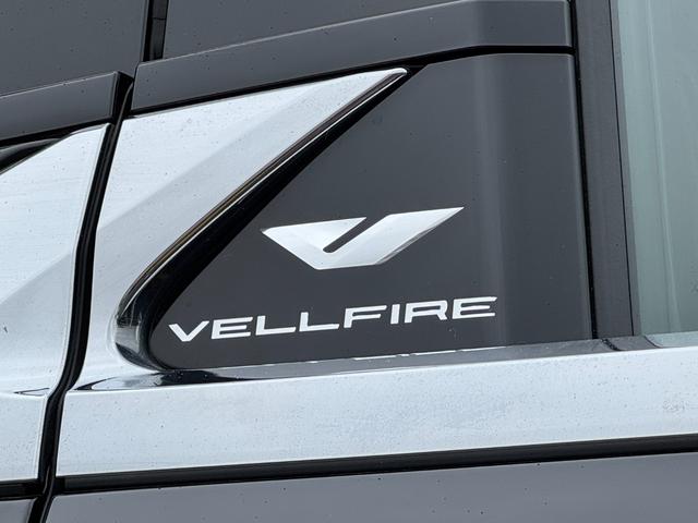 ヴェルファイアハイブリッド エグゼクティブラウンジ　内装ブラウン　１４型ＪＢＬコネクトナビ　１４型リヤエンター　ユニバーサルステップ　デジタルインナーミラー　ヘッドアップディスプレイ　トヨタチームメイト　シートヒーター＆クーラー　置く充電　純正１９ＡＷ（22枚目）