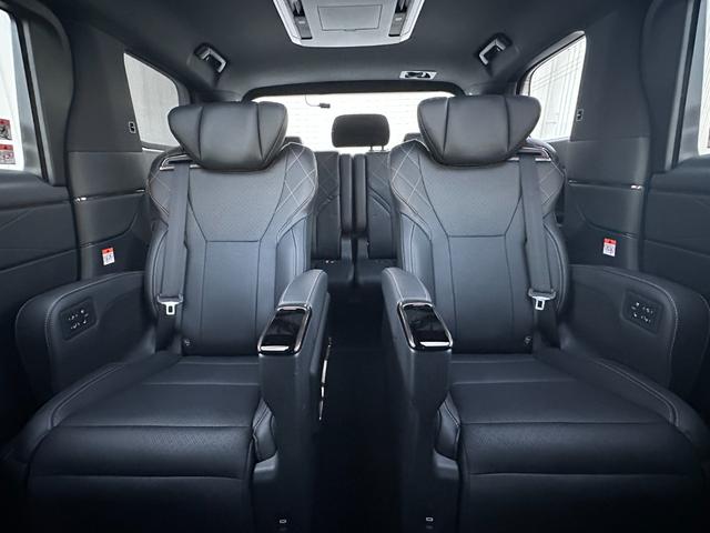 ヴェルファイアハイブリッド Ｚ　プレミア　黒本革　１４型コネクトナビ　左右独立ムーンルーフ　デジタルインナーミラー　ユニバーサルステップ　ヘッドアップディスプレイ　トヨタチームメイト　アドバンストドライブ＆パーク　ＡＣ１５００Ｗ　純正１９ＡＷ（36枚目）