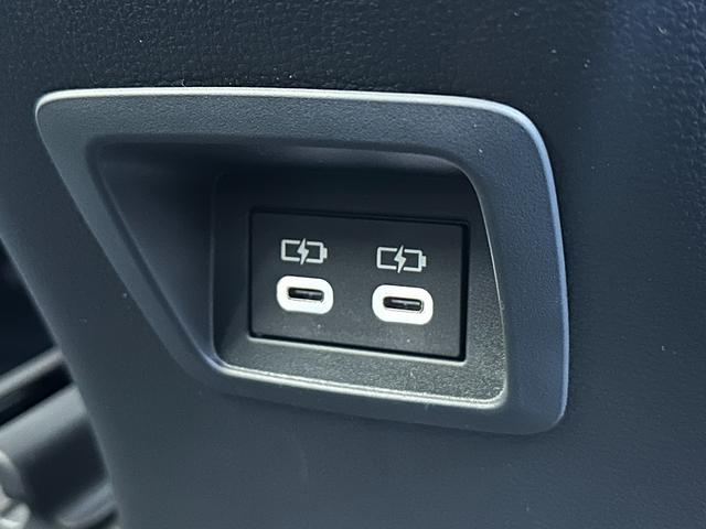 �㕔���Ȃ̕��ɂ��t�r�a�[�q���Q��������܂�