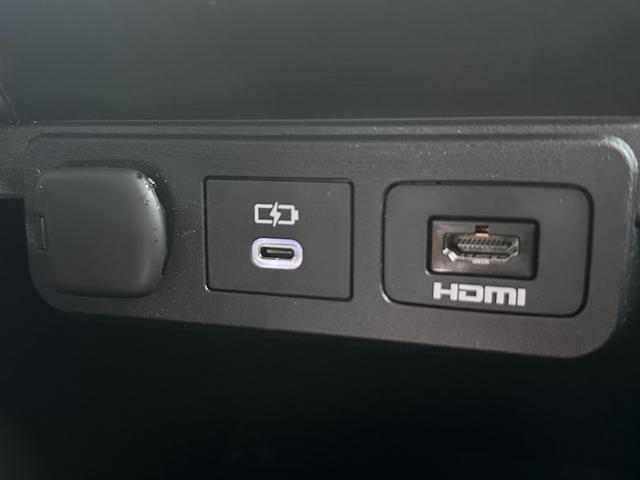 ヴェルファイアハイブリッド Ｚ　プレミア　内装ブラウン　１４型コネクトナビ　デジタルインナーミラー　１３．２型後席モニター　左右独立ムーンルーフ　ヘッドアップディスプレイ　アドバンストドライブ＆パーク　スペアタイヤ　置くだけ充電　純正２０ＡＷ（60枚目）