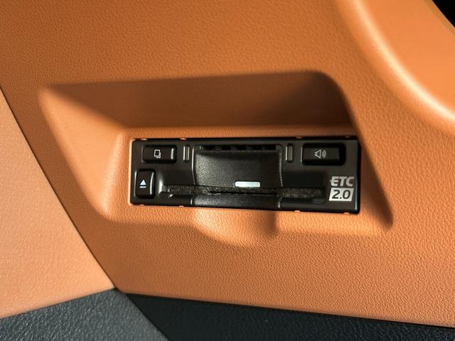 ヴェルファイアハイブリッド Ｚ　プレミア　内装ブラウン　１４型コネクトナビ　デジタルインナーミラー　１３．２型後席モニター　左右独立ムーンルーフ　ヘッドアップディスプレイ　アドバンストドライブ＆パーク　スペアタイヤ　置くだけ充電　純正２０ＡＷ（64枚目）