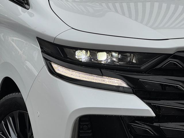 ヴェルファイアハイブリッド Ｚ　プレミア　本革ブラウン内装　左右独立ムーンルーフ　デジタルインナーミラー　ヘッドアップディスプレイ　トヨタチームメイト　シートヒーター＆クーラー　ドラレコ前後　アクセサリーコンセント　置くだけ充電　純正１９ＡＷ（17枚目）