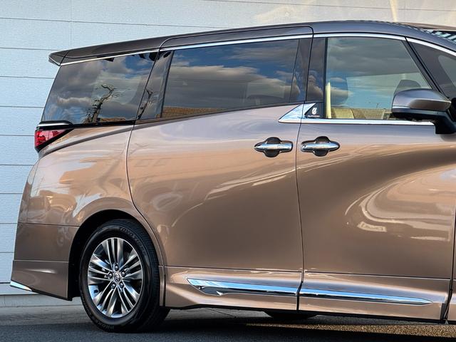 アルファード Ｚ　改良後モデル　モデリスタエアロ　ＪＢＬプレミアムサウンドシステム　リヤエンターテイメント　左右独立ムーンルーフ　デジタルインナーミラー　ユニバーサルステップ　トヨタチームメイト　置く充電　純正１８ＡＷ（14枚目）