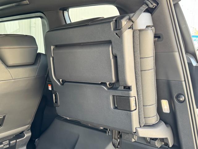 アルファード Ｚ　改モデル　１４型コネクトナビ　ＪＢＬプレミアムサウンド　１４インチリヤエンター　ヘッドアップディスプレイ　トヨタチームメイト　ユニバーサルステップ　シートヒーター＆クーラー　置くだけ充電　純正１８ＡＷ（73枚目）