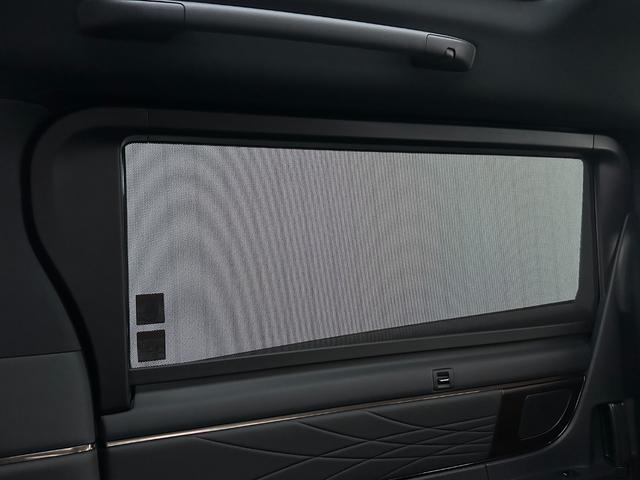 アルファードハイブリッド Ｚ　モデリスタエアロ　１３．２インチ後席モニター　左右独立ムーンルーフ　デジタルミラー　アドバンストドライブ＆パーク　ユニバーサルステップ　ヘッドアップディスプレイ　寒冷地仕様　置くだけ充電　純正１８ＡＷ（67枚目）