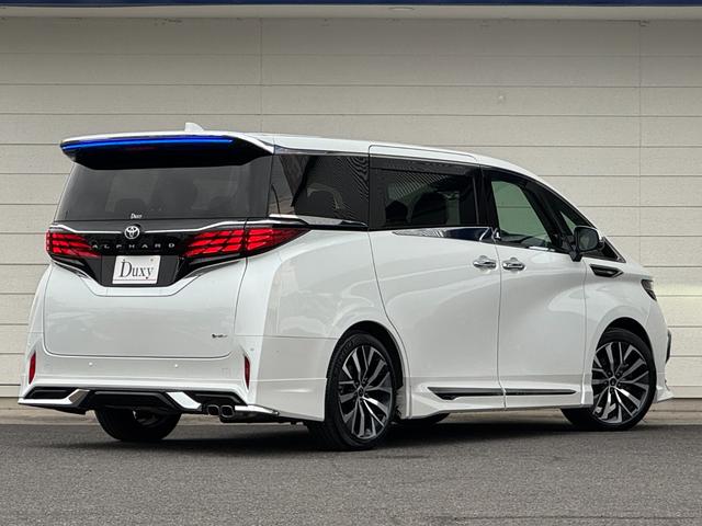 アルファードハイブリッド Ｚ　モデリスタエアロ　イルミルーフスポイラー　フロントグリルメッキ　モデリスタ２０ＡＷ　後席フリップダウンモニタ　左右独立ムーンルーフ　デジタルインナーミラー　ヘッドアップディスプレイ　トヨタチームメイト（13枚目）