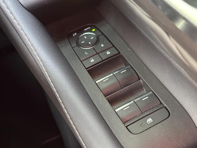 アルファードハイブリッド Ｚ　モデリスタエアロ　イルミルーフスポイラー　フロントグリルメッキ　モデリスタ２０ＡＷ　後席フリップダウンモニタ　左右独立ムーンルーフ　デジタルインナーミラー　ヘッドアップディスプレイ　トヨタチームメイト（64枚目）