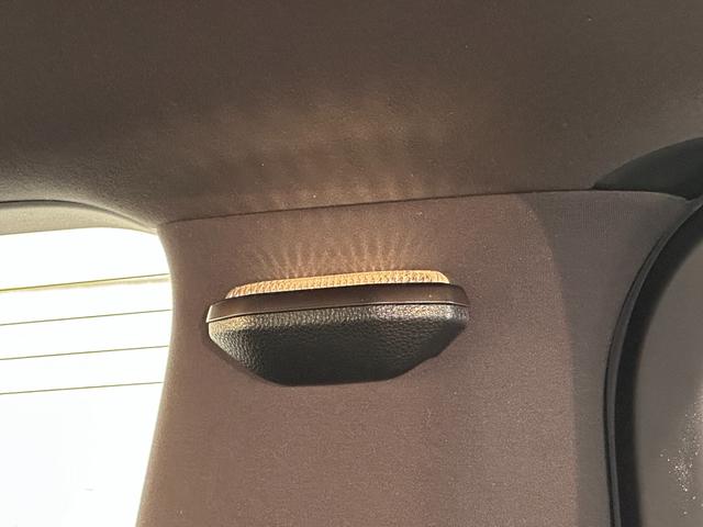 アルファードハイブリッド Ｚ　モデリスタエアロ　イルミルーフスポイラー　フロントグリルメッキ　モデリスタ２０ＡＷ　後席フリップダウンモニタ　左右独立ムーンルーフ　デジタルインナーミラー　ヘッドアップディスプレイ　トヨタチームメイト（68枚目）