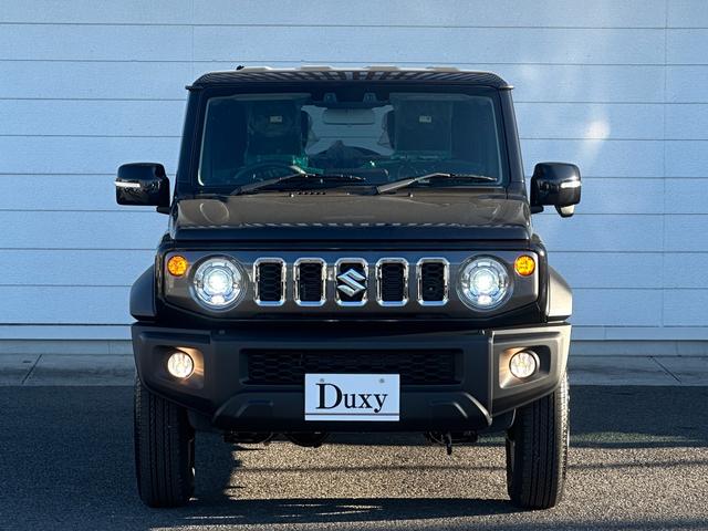 ジムニーノマド ＦＣ　５ドア　４速オートマ　アダプティブクルーズコントロール　シートヒーター　フルオートエアコン　ヘッドランプウォッシャー　本革巻ステアリング　ステアリングオーディオスイッチ　リヤフォグランプ　純正１５ＡＷ（4枚目）