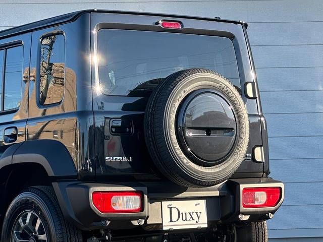 ジムニーノマド ＦＣ　５ドア　４速オートマ　アダプティブクルーズコントロール　シートヒーター　フルオートエアコン　ヘッドランプウォッシャー　本革巻ステアリング　ステアリングオーディオスイッチ　リヤフォグランプ　純正１５ＡＷ（20枚目）