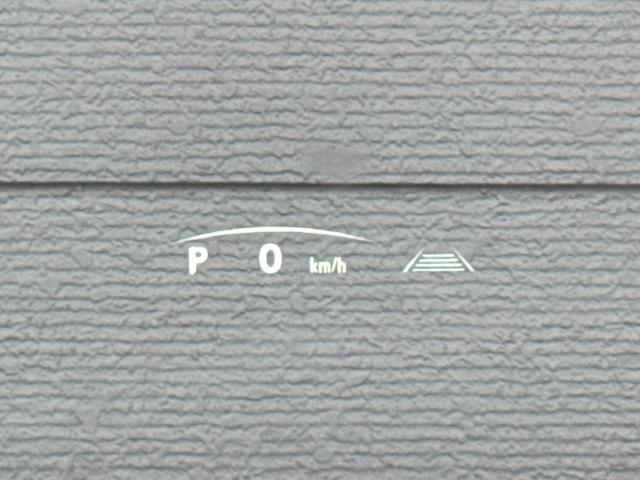 ＮＸ 　内装レッド　モデリスタエアロ　パノラマルーフ　デジタルインナーミラー　後席電動リクライニング　１４型コネクトナビ　ヘッドアップディスプレイ　シートヒーター＆ベンチレーション　ＡＣ１００Ｖ　純正２０ＡＷ（35枚目）