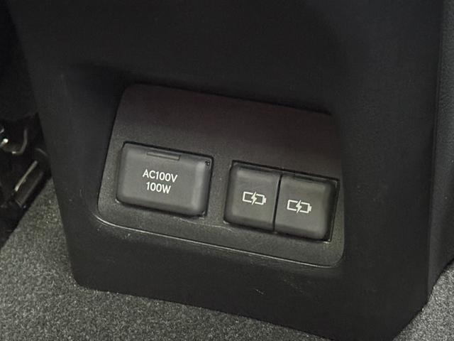 ＮＸ 　内装レッド　モデリスタエアロ　パノラマルーフ　デジタルインナーミラー　後席電動リクライニング　１４型コネクトナビ　ヘッドアップディスプレイ　シートヒーター＆ベンチレーション　ＡＣ１００Ｖ　純正２０ＡＷ（69枚目）