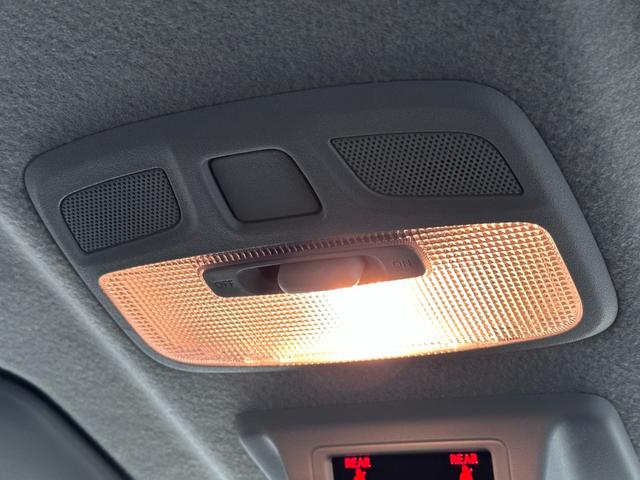 ジムニーノマド ＦＣ　５ドア　４速オートマ　フルオートエアコン　ヘッドランプウォッシャー　本革巻ステアリング　ステアリングオーディオスイッチ　アダプティブクルーズコントロール　シートヒーター　リヤフォグランプ　純正１５ＡＷ（42枚目）