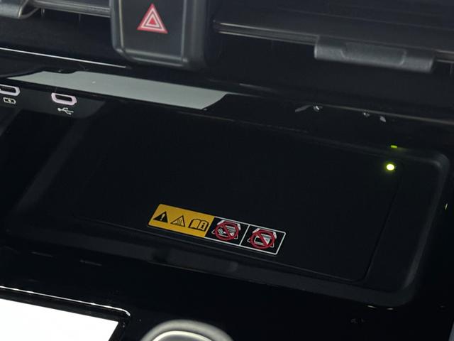 ヴェルファイアハイブリッド エグゼクティブラウンジ　本革ブラック内装　モデリスタエアロ　モデリスタ２０ＡＷ　ＪＢＬプレミアムサウンド　リヤエンターテイメント　左右独立ムーンルーフ　デジタルインナーミラー　シートヒーター＆ベンチレーション　置くだけ充電（59枚目）