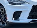 ＲＸ３５０　Ｆスポーツ　【登録済み未使用車！改良後モデル】内装ホワイト　１４型コネクトナビ　パノラマルーフ　デジタルインナーミラー　オレンジキャリパー　１２．３ＴＦＴデジタルメーター　チームメイト　ルーフレール　純正２１ＡＷ（20枚目）