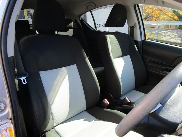 アクア Ｓ　地デジナビ　Ｂｌｕｅｔｏｏｔｈ付　ＥＴＣ　スマートキー　オートエアコン　ＬＥＤルームライト　Ｂカメラ（9枚目）