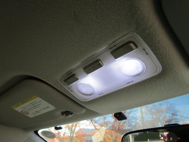 アクア Ｓ　地デジナビ　Ｂｌｕｅｔｏｏｔｈ付　ＥＴＣ　スマートキー　オートエアコン　ＬＥＤルームライト　Ｂカメラ（16枚目）