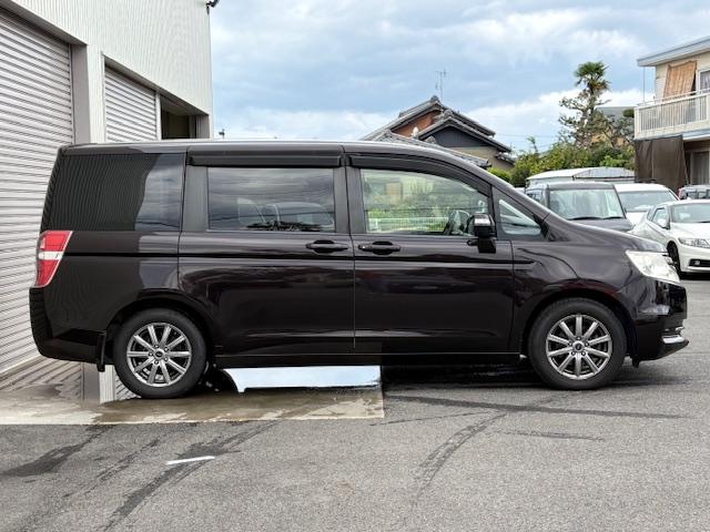 ステップワゴン G コンフォートセレクション /9型ナビTV/両側電動スライド/禁煙/Bluetooth/後期/HID/クルーズコントロール/スマートキー/DVD再生/イモビライザー(26枚目)
