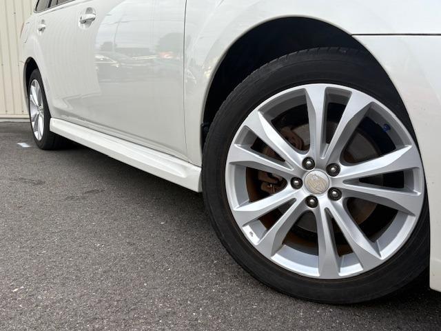 レガシィツーリングワゴン ２．５ｉアイサイト　４ＷＤ／禁煙／ナビＴＶ／Ｂｌｕｅｔｏｏｔｈ／１オーナー／バックカメラ／ＥＴＣ／衝突軽減ブレーキ／クルーズコントロール／スマートキー（15枚目）