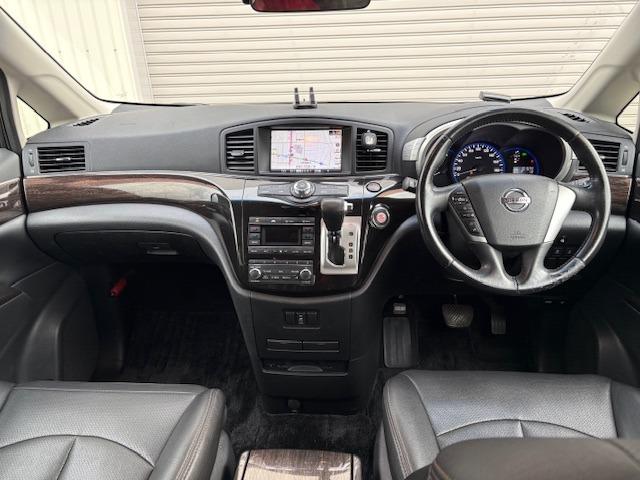 エルグランド 250ハイウェイスター /フリップモニター/ナビTV/両側電動スライド/黒半革/Bluetooth/全周囲カメラ/HID/ETC/スマートキー/DVD再生(8枚目)