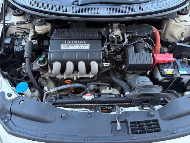 CR-Z αドレストレーベルII 黒ハーフレザーシート/禁煙/HDDナビTV/バックカメラ/HID/ETC/スマートキー/クルーズコントロール/オートライト/オートライト/ステアシフト(17枚目)