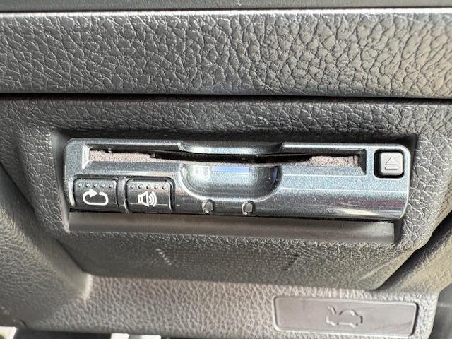 レヴォーグ １．６ＧＴ－Ｓアイサイト　４ＷＤ／車検２年付／禁煙／８型ナビＴＶ／Ｂｌｕｅｔｏｏｔｈ／ＬＥＤ／バックカメラ／ＥＴＣ／衝突軽減ブレーキ／クルーズコントロール（15枚目）