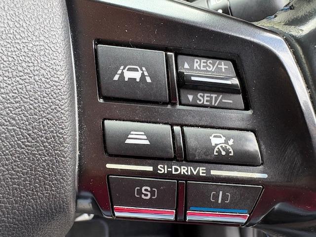 レヴォーグ １．６ＧＴ－Ｓアイサイト　４ＷＤ／車検２年付／禁煙／８型ナビＴＶ／Ｂｌｕｅｔｏｏｔｈ／ＬＥＤ／バックカメラ／ＥＴＣ／衝突軽減ブレーキ／クルーズコントロール（19枚目）