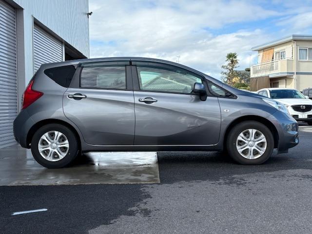 ノート X DIG-S 車検2年付/禁煙/ナビTV/Bluetooth/バックカメラ/ETC/スマートキー/DVD再生/イモビライザー/オートエアコン(26枚目)