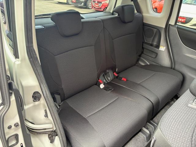 デリカD:2 S AS&G 車検2年付/両側電動スライド/禁煙/ナビTV/Bluetooth/バックカメラ/HID/ETC/衝突軽減ブレーキ/クルーズコントロール(10枚目)