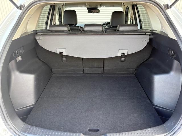 【自動車保険代理店】経験と知識豊富なスタッフが自動車保険の保証内容をご提案します。