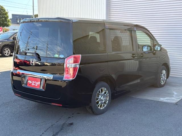 �c�Ǝ��Ԃ͂P�O���`�P�X���܂ŉc�ƁI���j��x�i�j���̏ꍇ�͗����U�֒�x�j�ɂȂ�܂��B