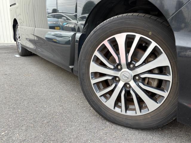 【タイヤについて】アルミホイールや、新品タイヤ、スタッドレスタイヤご相談承ります。