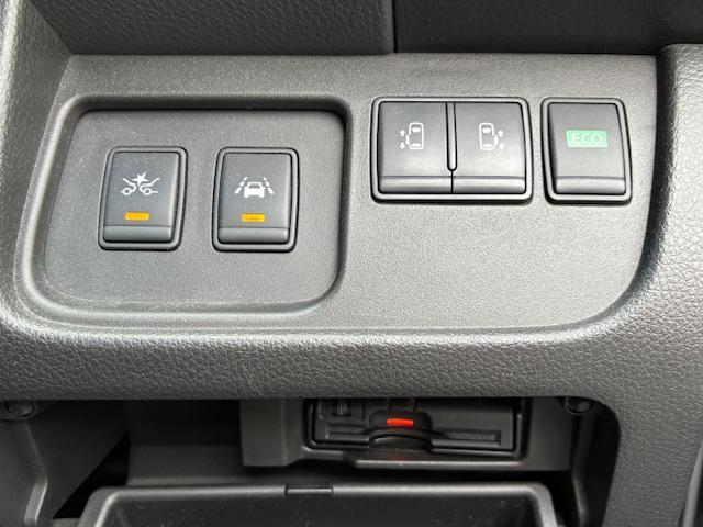 動かないお車や車検切れのお車のご相談も承ります。是非ご相談ください。