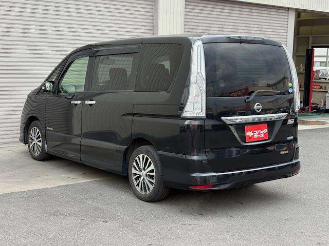 【初めてお車をご購入される方】知識や経験豊富なスタッフが丁寧にご案内させて頂きます