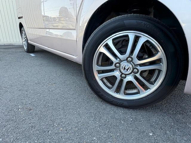 �y�^�C���ɂ��āz�A���~�z�C�[����A�V�i�^�C���A�X�^�b�h���X�^�C�������k����܂��B