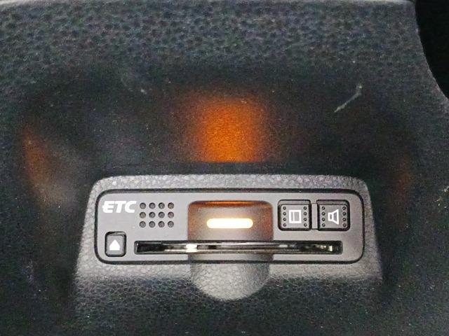 フィット G・10thアニバーサリー /禁煙/バックカメラ/ETC/スマートキー/イモビライザー8電動格納ミラー/ウインカーミラー/プライバシーガラス/ダブルエアバック(15枚目)