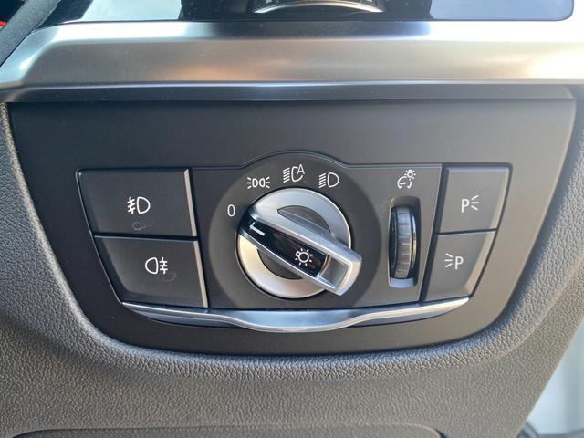 X4 xDrive 20d Mスポーツ 19インチアロイホイール アダプティブLED トップビューカメラ フルセグTV 黒革電動スポーツシート シートヒーター 全方囲障害物センサー オートトランク 純正ドライブレコーダー アンビエントライト(24枚目)