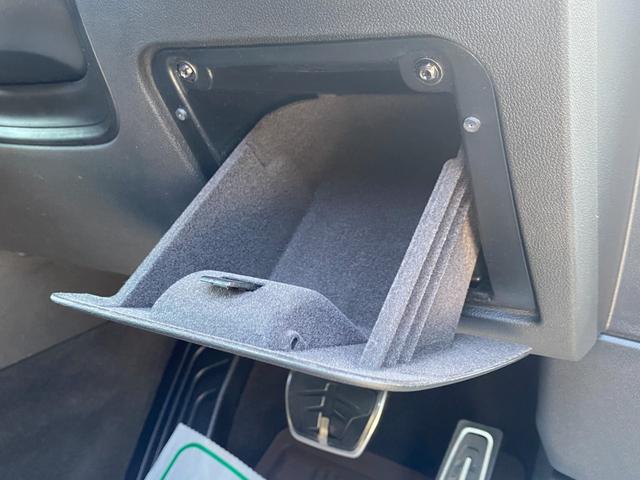 X4 xDrive 20d Mスポーツ 19インチアロイホイール アダプティブLED トップビューカメラ フルセグTV 黒革電動スポーツシート シートヒーター 全方囲障害物センサー オートトランク 純正ドライブレコーダー アンビエントライト(25枚目)