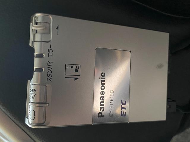 アルトラパン X スマートキー Pスタート ETC 純正アルミホイール ベンチシート フルフラット 盗難防止 電動格納ミラー ラジオ再生 ABS 助手席エアバッグ パワーウィンド ヘッドライトレベライザー パワステ(4枚目)