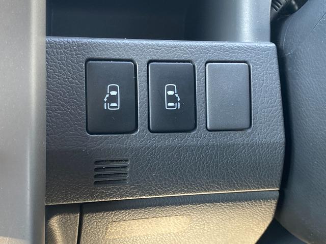 ヴォクシー ＺＳ　煌ＩＩ　ＡＬＰＩＮＥナビ・後部モニター　フルセグ　バックカメラ　ＥＴＣ　スマートキー　プッシュスタート　社外アルミホイール　フロントフォグ　両電動スライド　ウォークスルー　ＭＴモード付　ラジオ／ＣＤ／ＤＶＤ（25枚目）