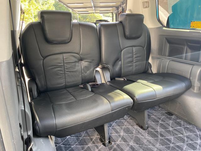 ヴォクシー ＺＳ　煌ＩＩ　ＡＬＰＩＮＥナビ・後部モニター　フルセグ　バックカメラ　ＥＴＣ　スマートキー　プッシュスタート　社外アルミホイール　フロントフォグ　両電動スライド　ウォークスルー　ＭＴモード付　ラジオ／ＣＤ／ＤＶＤ（44枚目）