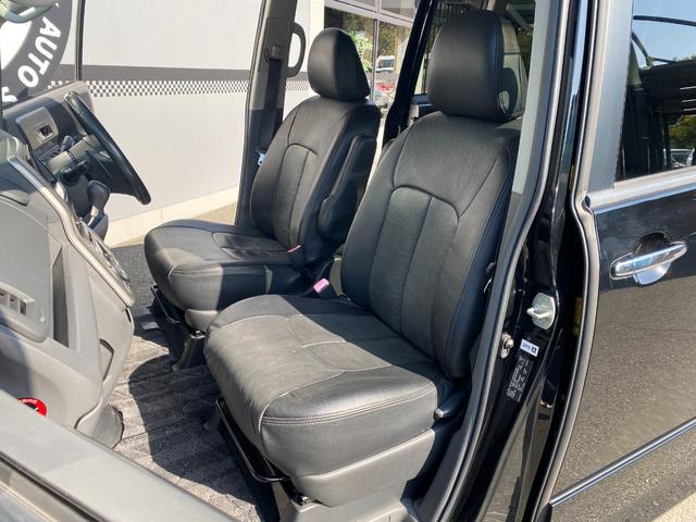 ヴォクシー ＺＳ　煌ＩＩ　ＡＬＰＩＮＥナビ・後部モニター　フルセグ　バックカメラ　ＥＴＣ　スマートキー　プッシュスタート　社外アルミホイール　フロントフォグ　両電動スライド　ウォークスルー　ＭＴモード付　ラジオ／ＣＤ／ＤＶＤ（47枚目）