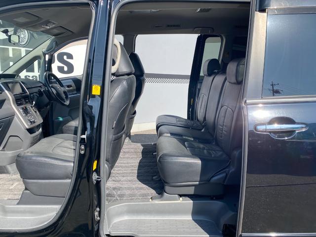 ヴォクシー ＺＳ　煌ＩＩ　ＡＬＰＩＮＥナビ・後部モニター　フルセグ　バックカメラ　ＥＴＣ　スマートキー　プッシュスタート　社外アルミホイール　フロントフォグ　両電動スライド　ウォークスルー　ＭＴモード付　ラジオ／ＣＤ／ＤＶＤ（49枚目）