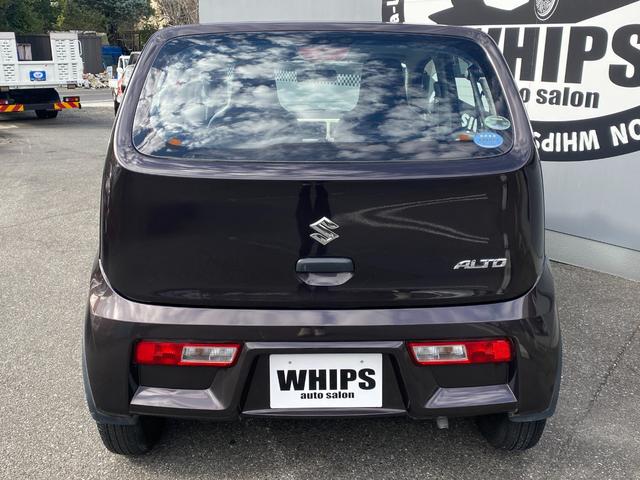 アルト F キーレス ラジオ/CD/AUX再生 盗難防止装置 MTモード付き ABS 横滑り防止装置 運転席・助手席エアバッグ 前席パワーウィンドウ ヘッドライトレベライザー(16枚目)