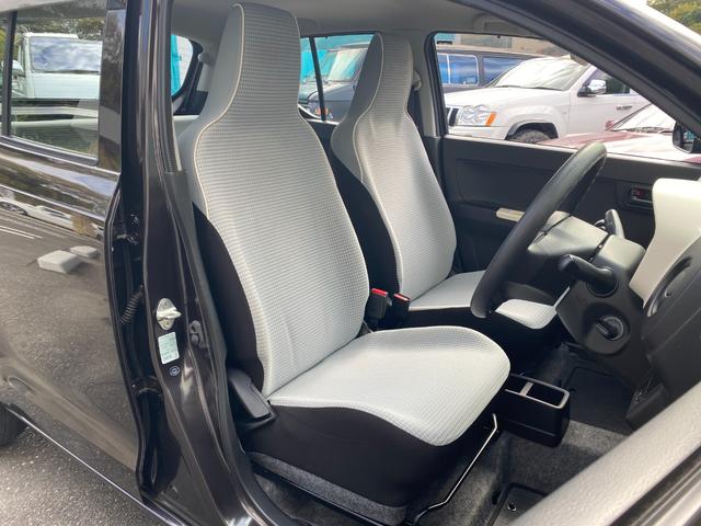 アルト F キーレス ラジオ/CD/AUX再生 盗難防止装置 MTモード付き ABS 横滑り防止装置 運転席・助手席エアバッグ 前席パワーウィンドウ ヘッドライトレベライザー(29枚目)