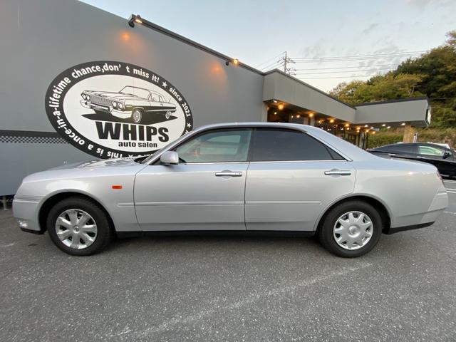 オートサロンウィップスです！軽自動車から輸入車までお値打ちな車を幅広く取り揃えております！