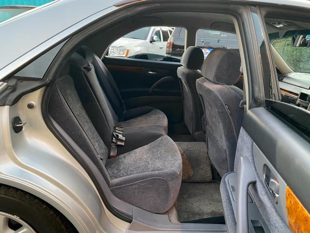 外装磨き、コーティング、各種パーツ取り付け、ウィンドウフィルム施工、販売業務以外の事もお気軽にご相談ください。