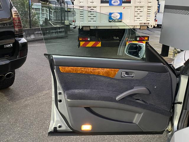 店頭に在庫が無いお車でも全国からお客様にピッタリの一台をお探し致します！