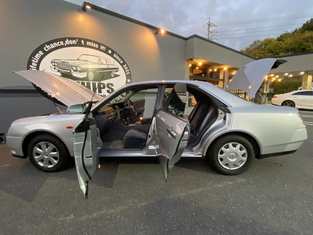 オートサロンウィップスです！軽自動車から輸入車までお値打ちな車を幅広く取り揃えております！