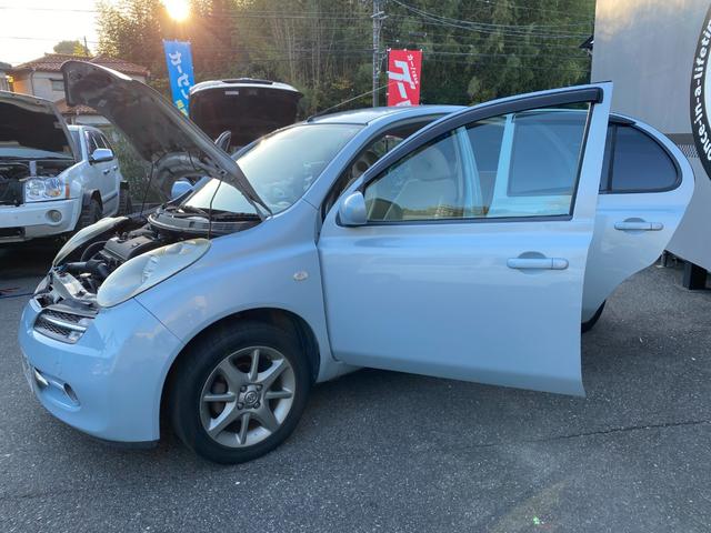 Ｅ／ｇオイル、ＡＴＦや、各種フルード交換、弊社販売車以外のお車でも大歓迎です！